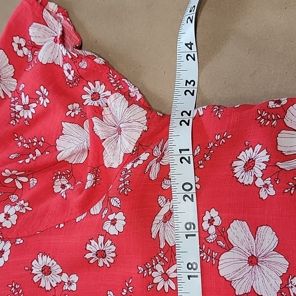 SO Size L Berry Red/Pink with White Floral Tie and Button Front Blouse - Picture 7 of 12